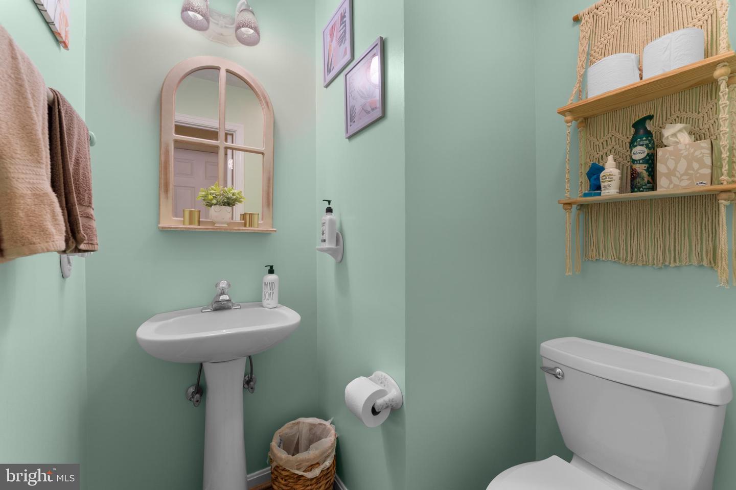 14183 WESTWIND LN, CULPEPER, Virginia 22701, 4 Bedrooms Bedrooms, 14 Rooms Rooms,2 BathroomsBathrooms,Residential,For sale,14183 WESTWIND LN,VACU2011564 MLS # VACU2011564