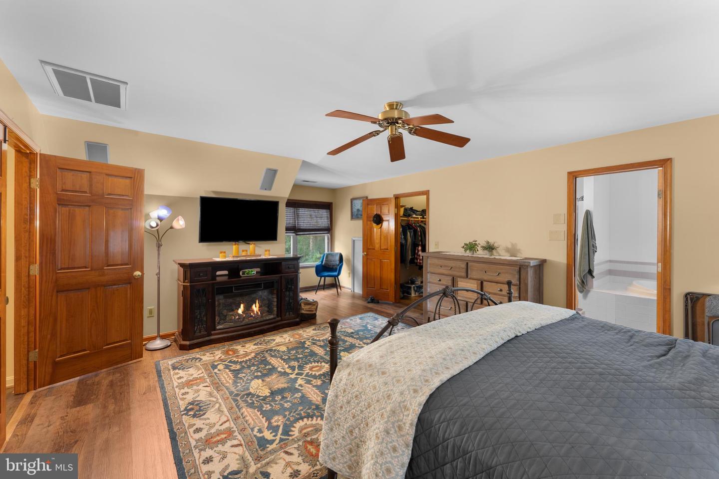 14183 WESTWIND LN, CULPEPER, Virginia 22701, 4 Bedrooms Bedrooms, 14 Rooms Rooms,2 BathroomsBathrooms,Residential,For sale,14183 WESTWIND LN,VACU2011564 MLS # VACU2011564