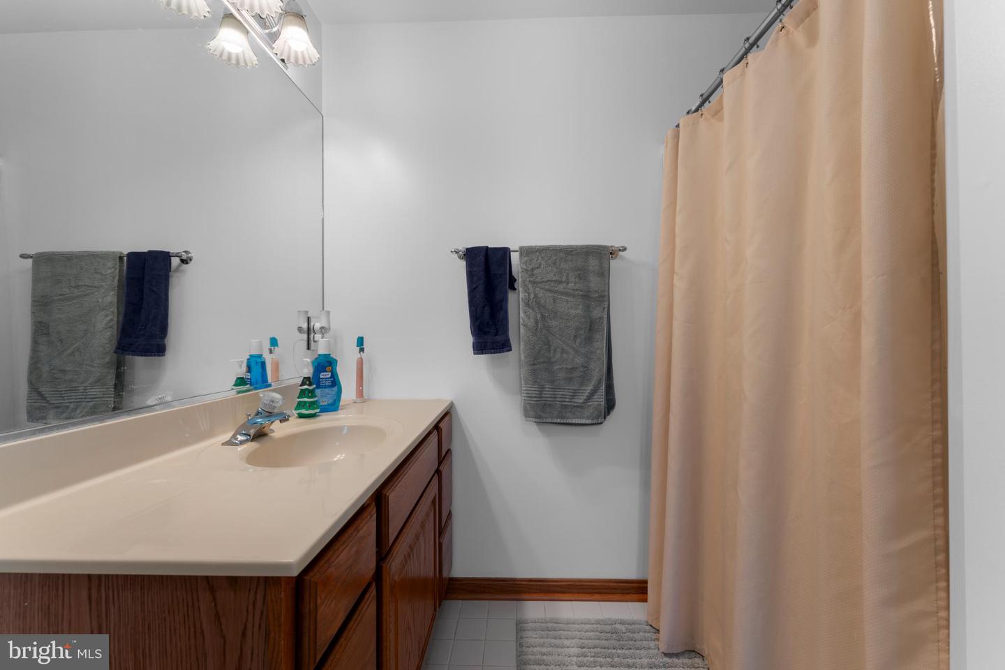 14183 WESTWIND LN, CULPEPER, Virginia 22701, 4 Bedrooms Bedrooms, 14 Rooms Rooms,2 BathroomsBathrooms,Residential,For sale,14183 WESTWIND LN,VACU2011564 MLS # VACU2011564