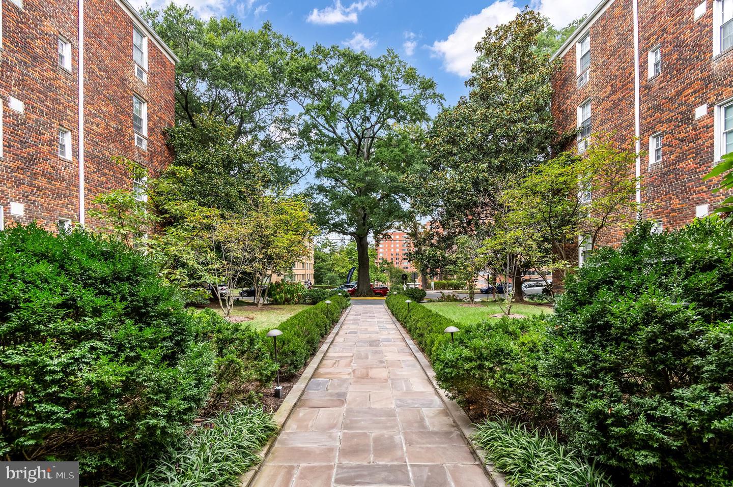 3051 IDAHO AVE NW #107, WASHINGTON, District Of Columbia 20016, 3 Rooms Rooms,1 BathroomBathrooms,Residential,For sale,3051 IDAHO AVE NW #107,DCDC2222424 MLS # DCDC2222424