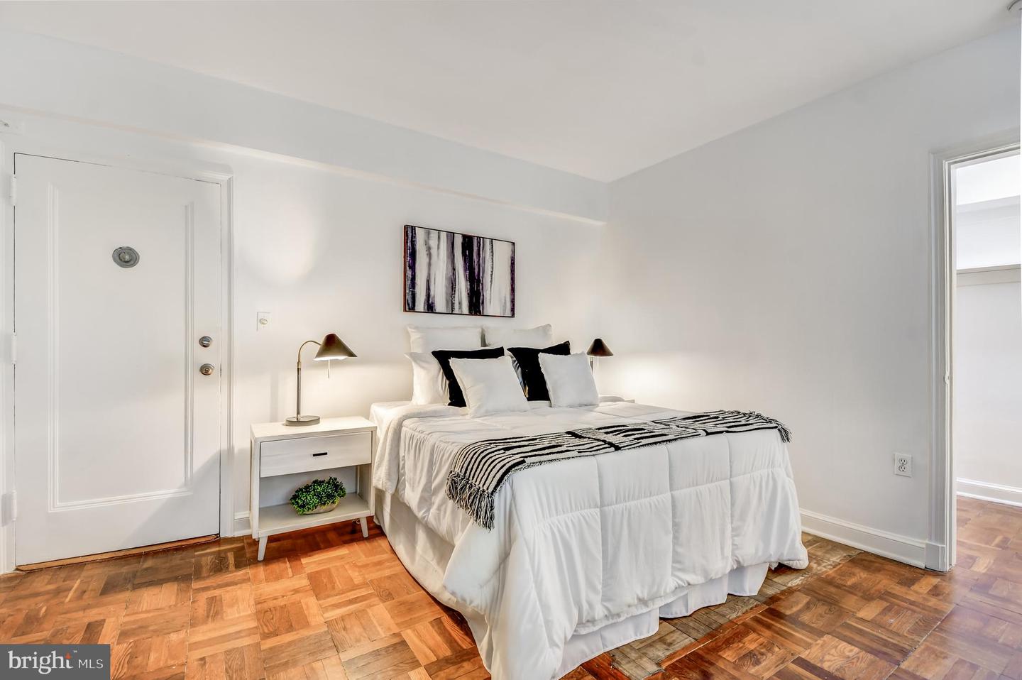 3051 IDAHO AVE NW #107, WASHINGTON, District Of Columbia 20016, 3 Rooms Rooms,1 BathroomBathrooms,Residential,For sale,3051 IDAHO AVE NW #107,DCDC2222424 MLS # DCDC2222424