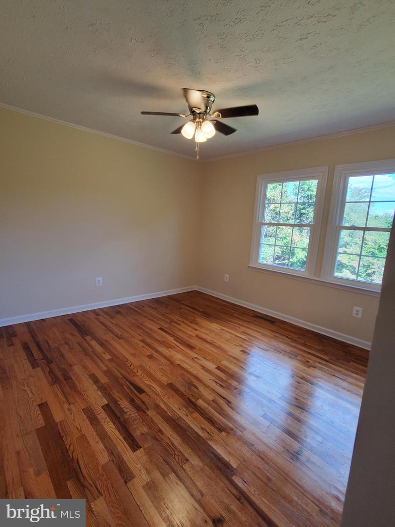 8346 WHITE SHOP RD, CULPEPER, Virginia 22701, 3 Bedrooms Bedrooms, 10 Rooms Rooms,3 BathroomsBathrooms,Residential,For sale,8346 WHITE SHOP RD,VACU2011568 MLS # VACU2011568
