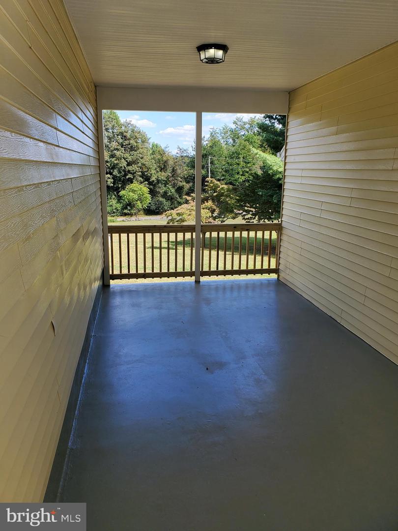 8346 WHITE SHOP RD, CULPEPER, Virginia 22701, 3 Bedrooms Bedrooms, 10 Rooms Rooms,3 BathroomsBathrooms,Residential,For sale,8346 WHITE SHOP RD,VACU2011568 MLS # VACU2011568
