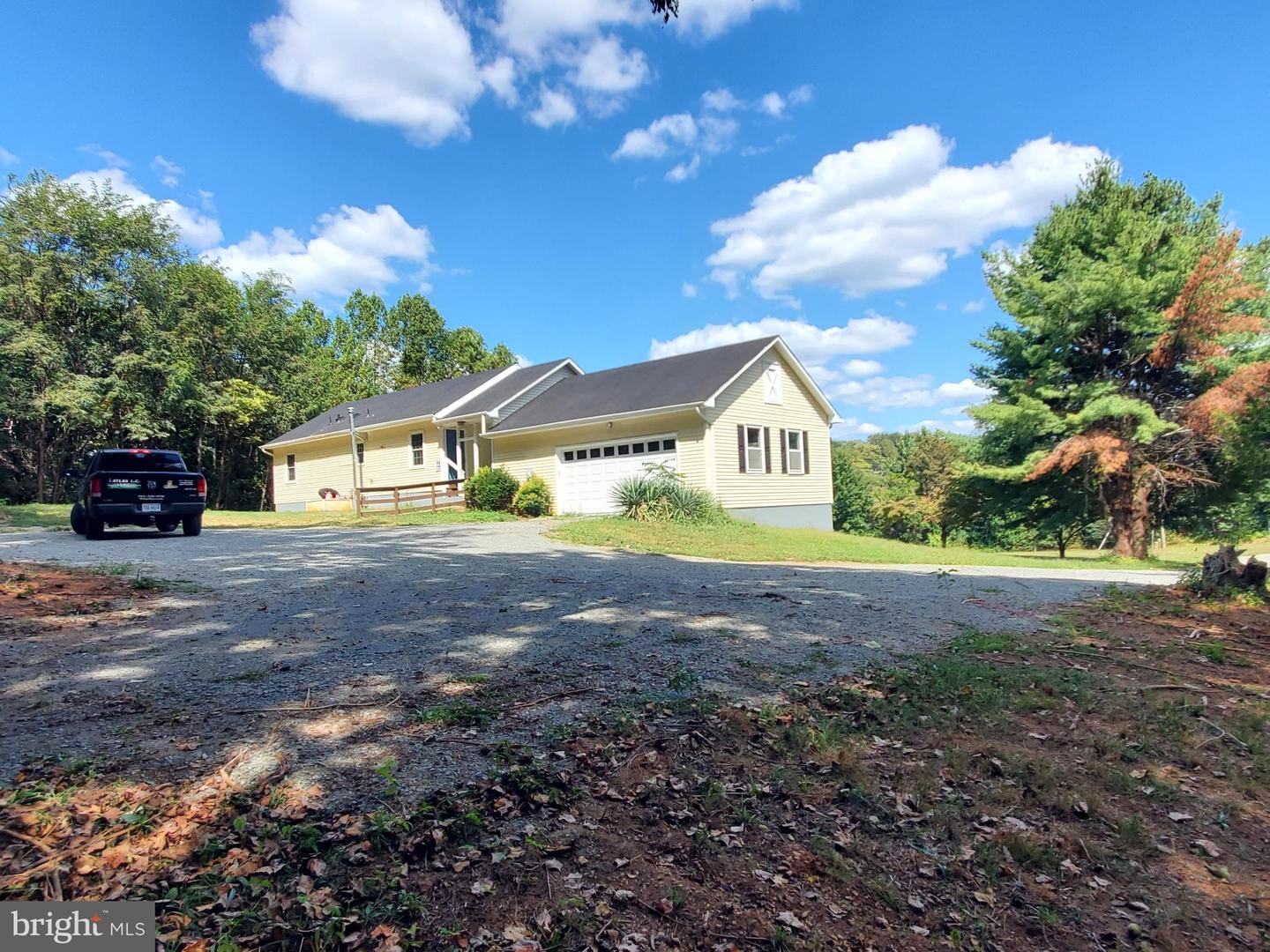 8346 WHITE SHOP RD, CULPEPER, Virginia 22701, 3 Bedrooms Bedrooms, 10 Rooms Rooms,3 BathroomsBathrooms,Residential,For sale,8346 WHITE SHOP RD,VACU2011568 MLS # VACU2011568