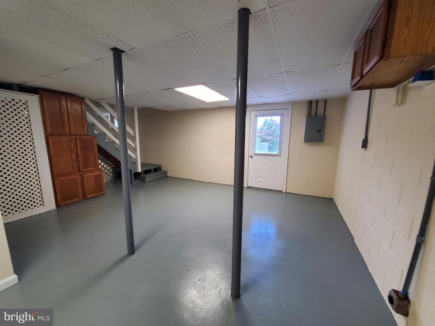 8346 WHITE SHOP RD, CULPEPER, Virginia 22701, 3 Bedrooms Bedrooms, 10 Rooms Rooms,3 BathroomsBathrooms,Residential,For sale,8346 WHITE SHOP RD,VACU2011568 MLS # VACU2011568