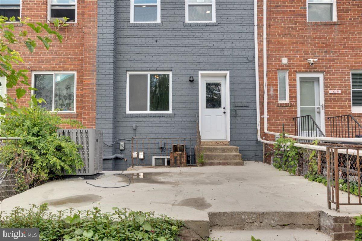 1517 DOWNING ST NE, WASHINGTON, District Of Columbia 20018, 3 Bedrooms Bedrooms, 5 Rooms Rooms,2 BathroomsBathrooms,Residential,For sale,1517 DOWNING ST NE,DCDC2222478 MLS # DCDC2222478