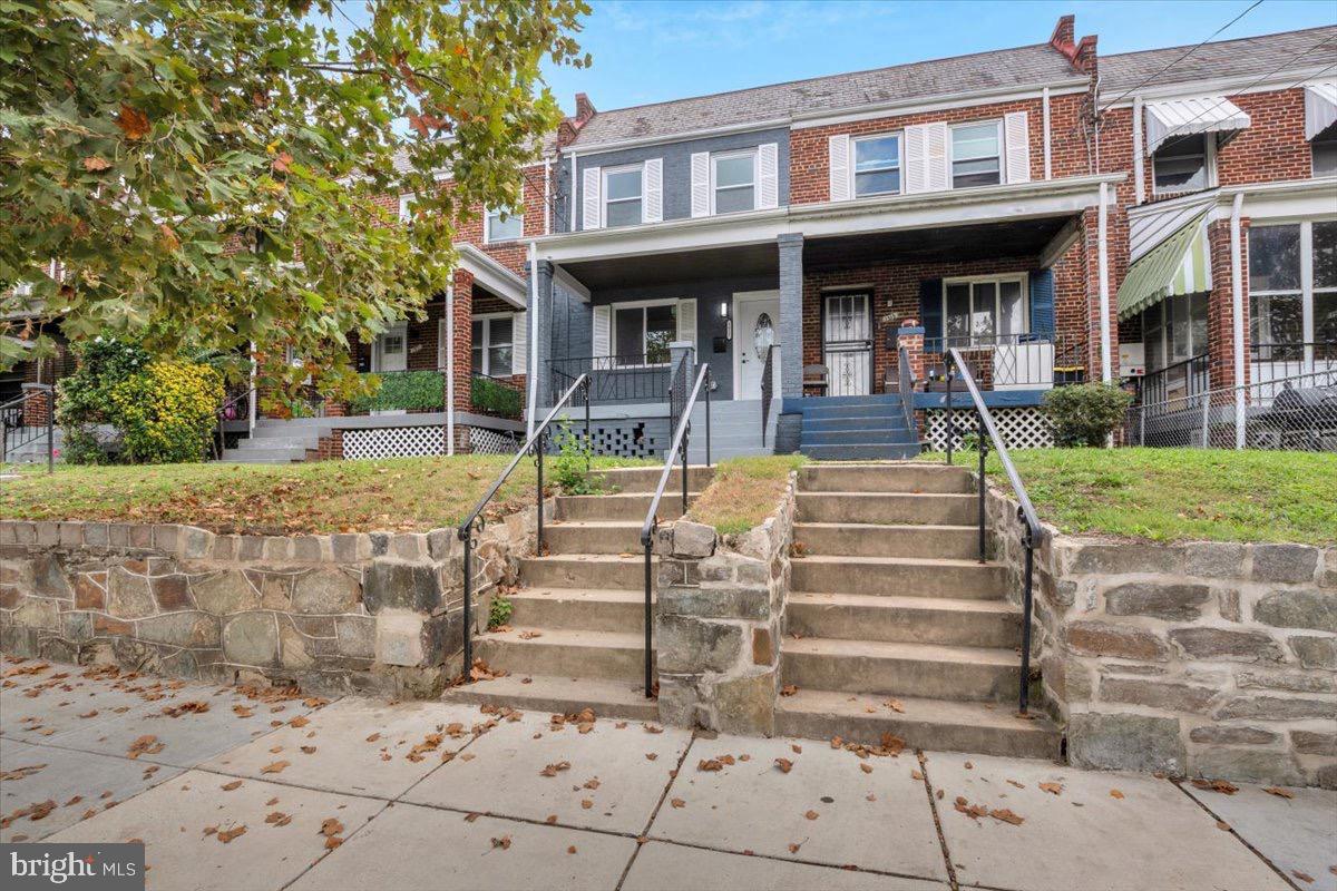 1517 DOWNING ST NE, WASHINGTON, District Of Columbia 20018, 3 Bedrooms Bedrooms, 5 Rooms Rooms,2 BathroomsBathrooms,Residential,For sale,1517 DOWNING ST NE,DCDC2222478 MLS # DCDC2222478