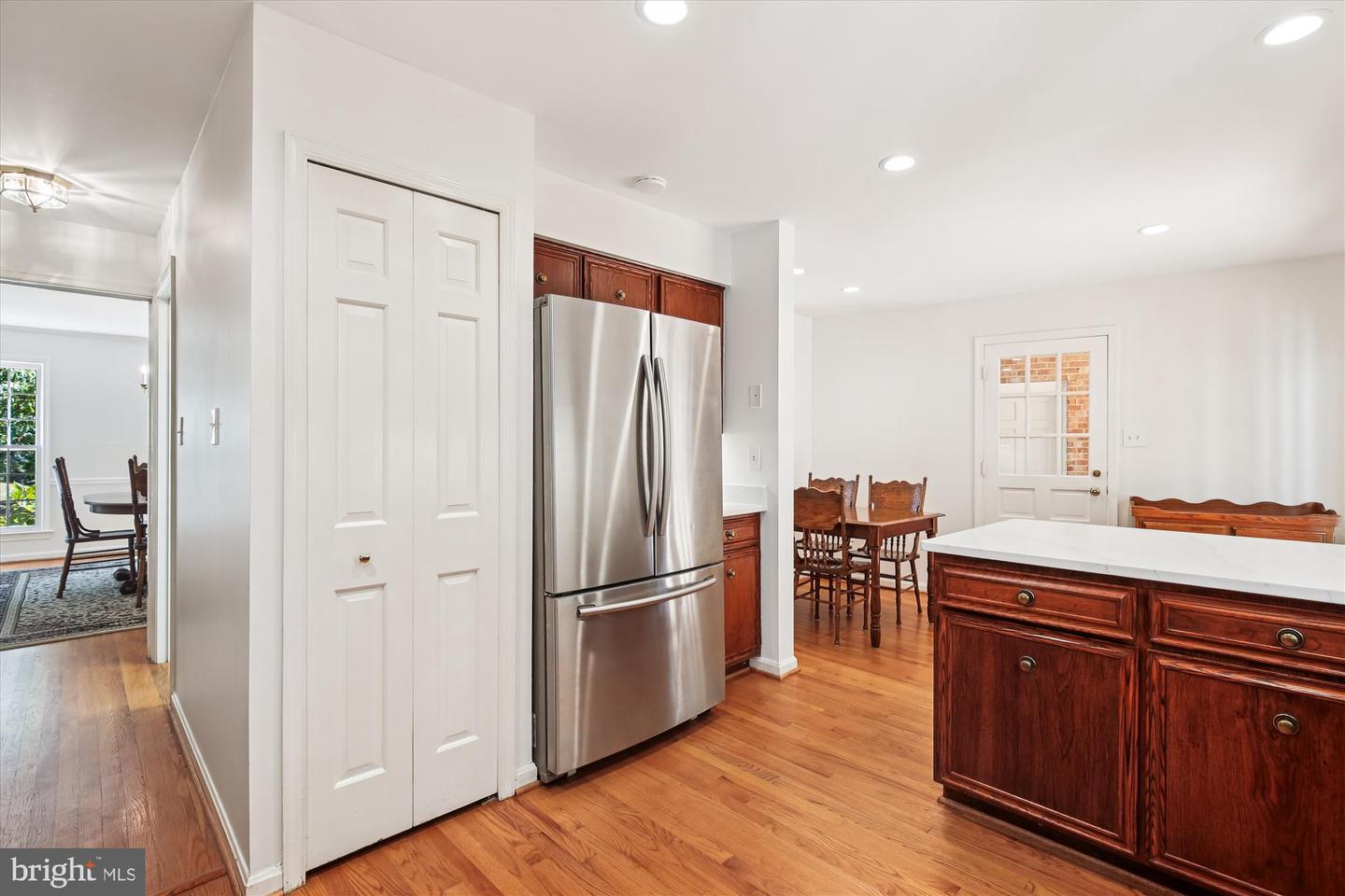 11732 STUART MILL RD, OAKTON, Virginia 22124, 5 Bedrooms Bedrooms, ,3 BathroomsBathrooms,Residential,For sale,11732 STUART MILL RD,VAFX2267302 MLS # VAFX2267302