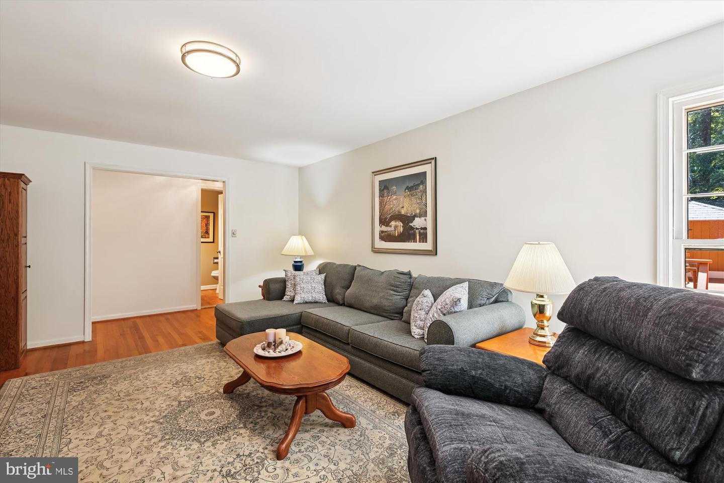 11732 STUART MILL RD, OAKTON, Virginia 22124, 5 Bedrooms Bedrooms, ,3 BathroomsBathrooms,Residential,For sale,11732 STUART MILL RD,VAFX2267302 MLS # VAFX2267302