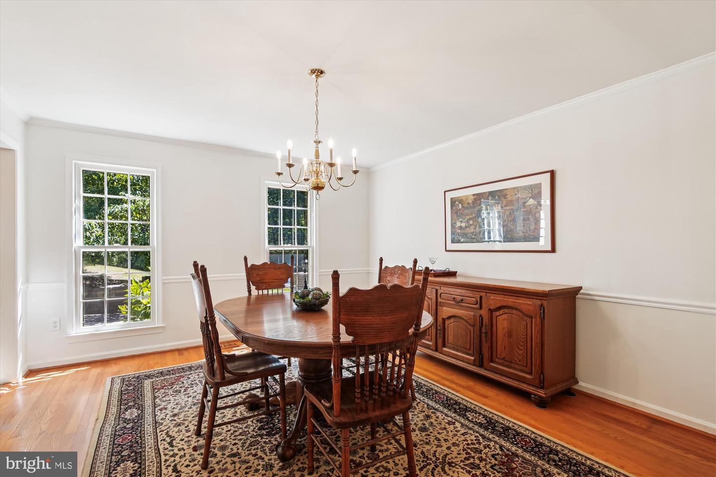 11732 STUART MILL RD, OAKTON, Virginia 22124, 5 Bedrooms Bedrooms, ,3 BathroomsBathrooms,Residential,For sale,11732 STUART MILL RD,VAFX2267302 MLS # VAFX2267302