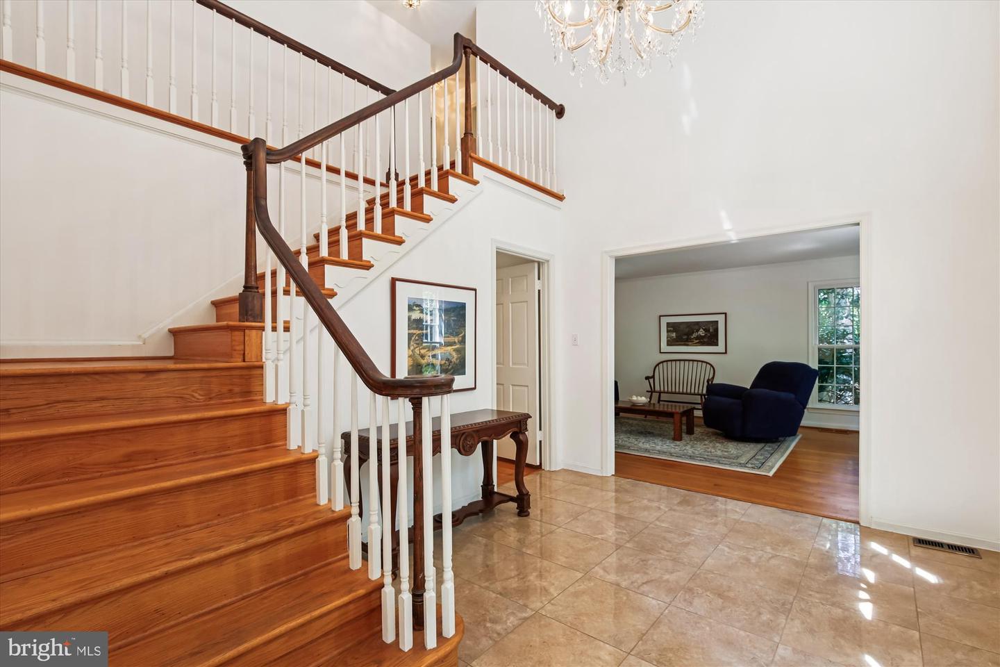 11732 STUART MILL RD, OAKTON, Virginia 22124, 5 Bedrooms Bedrooms, ,3 BathroomsBathrooms,Residential,For sale,11732 STUART MILL RD,VAFX2267302 MLS # VAFX2267302