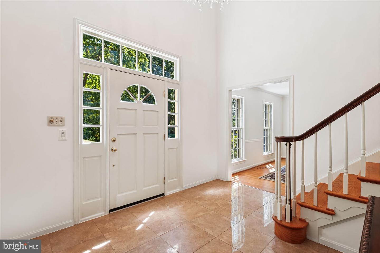 11732 STUART MILL RD, OAKTON, Virginia 22124, 5 Bedrooms Bedrooms, ,3 BathroomsBathrooms,Residential,For sale,11732 STUART MILL RD,VAFX2267302 MLS # VAFX2267302