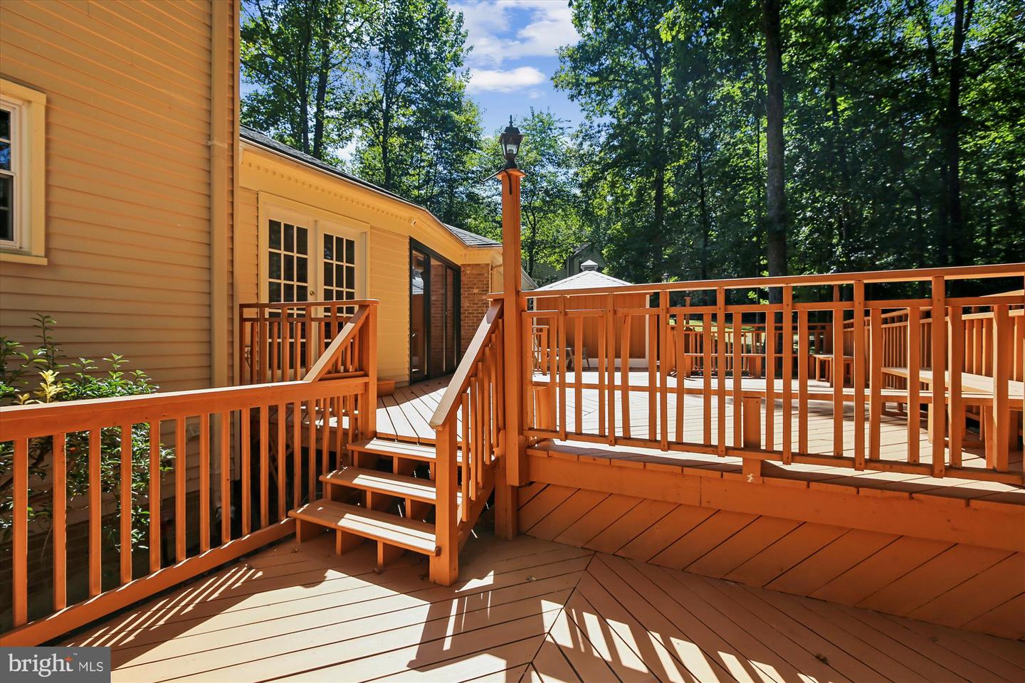 11732 STUART MILL RD, OAKTON, Virginia 22124, 5 Bedrooms Bedrooms, ,3 BathroomsBathrooms,Residential,For sale,11732 STUART MILL RD,VAFX2267302 MLS # VAFX2267302