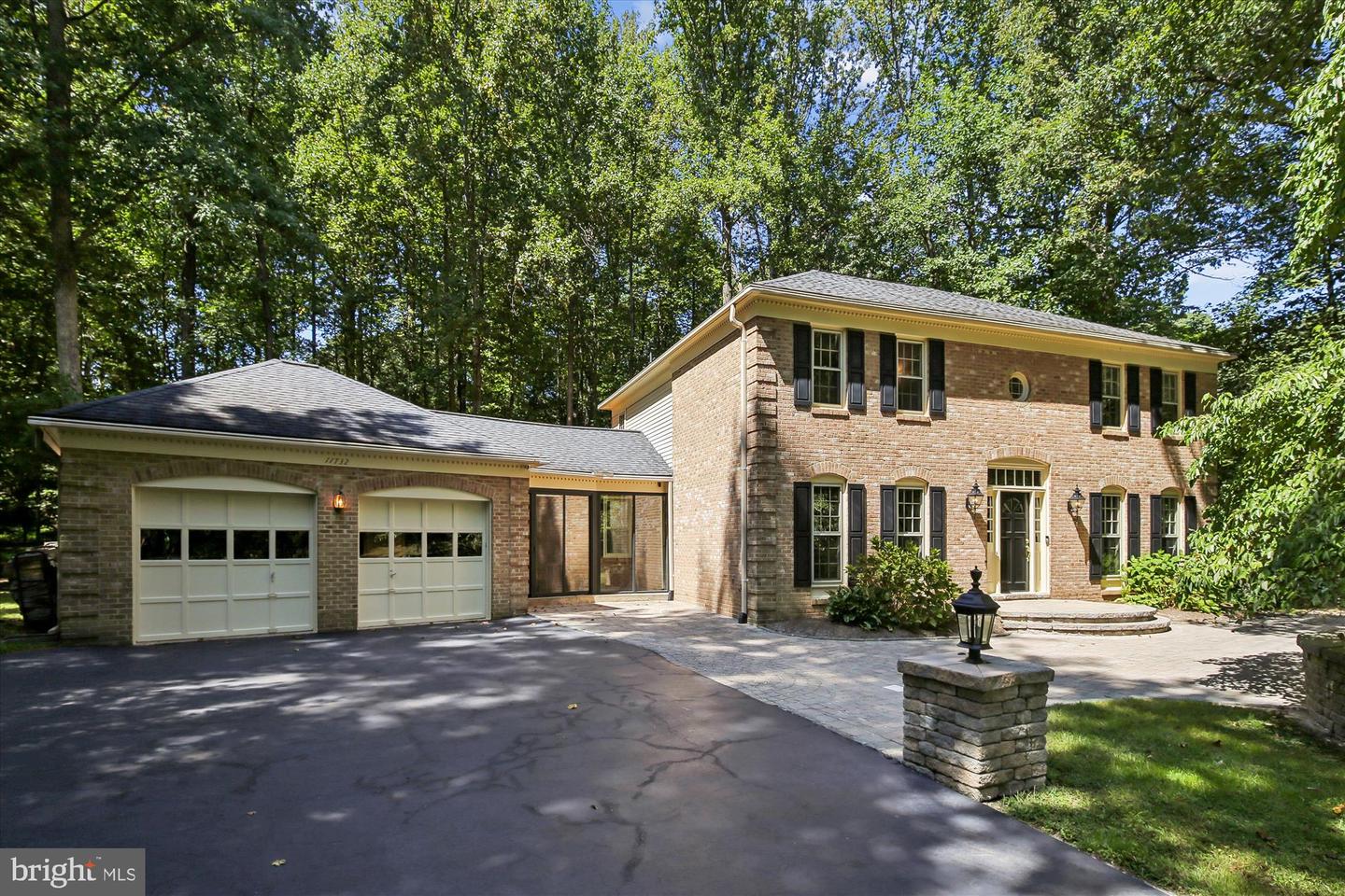 11732 STUART MILL RD, OAKTON, Virginia 22124, 5 Bedrooms Bedrooms, ,3 BathroomsBathrooms,Residential,For sale,11732 STUART MILL RD,VAFX2267302 MLS # VAFX2267302