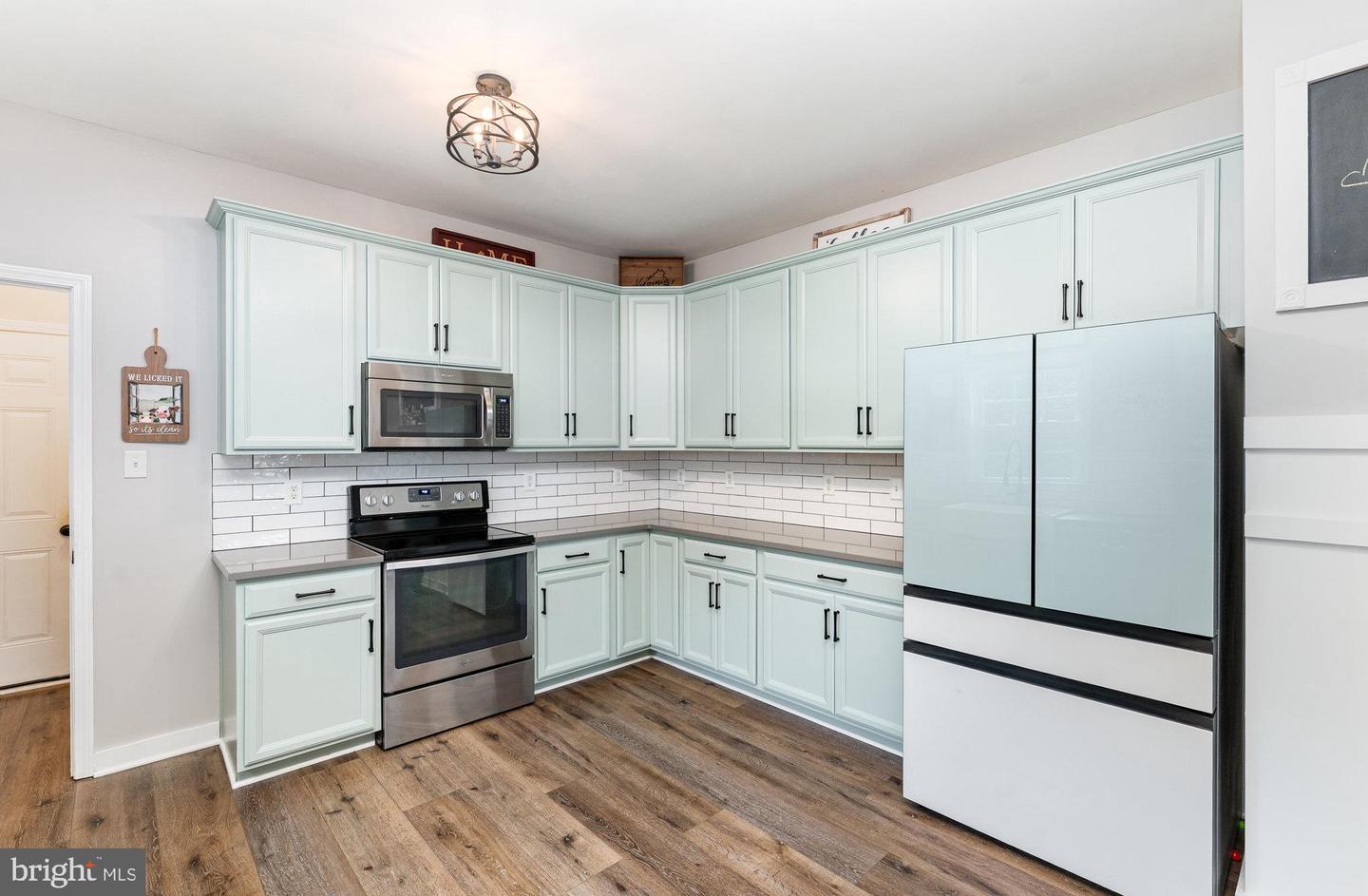 8158 SQUIRES LN, WARRENTON, Virginia 20187, 4 Bedrooms Bedrooms, ,2 BathroomsBathrooms,Residential,For sale,8158 SQUIRES LN,VAFQ2018298 MLS # VAFQ2018298