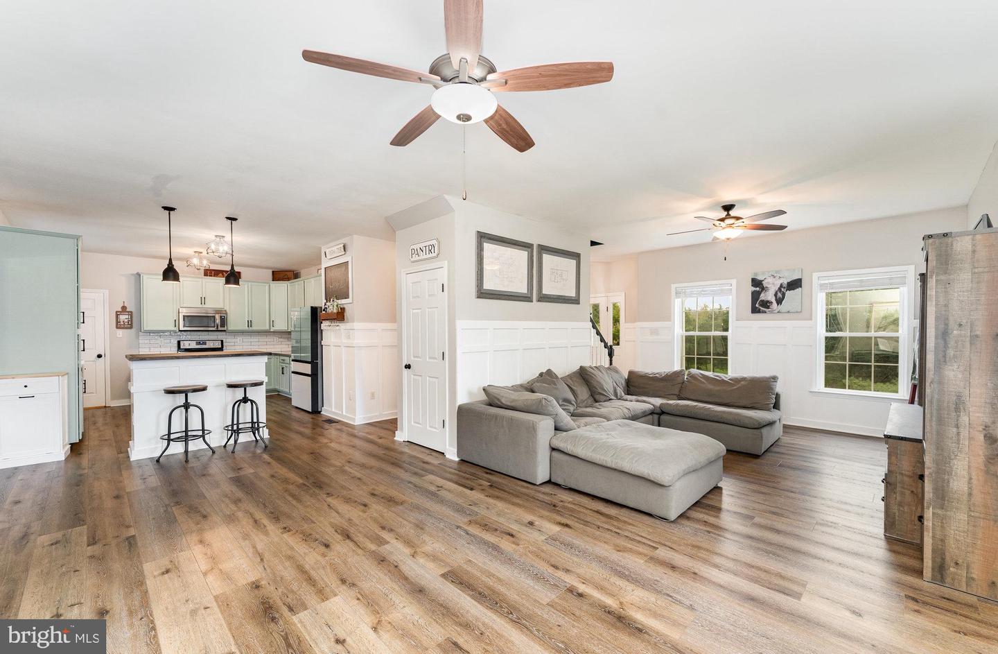 8158 SQUIRES LN, WARRENTON, Virginia 20187, 4 Bedrooms Bedrooms, ,2 BathroomsBathrooms,Residential,For sale,8158 SQUIRES LN,VAFQ2018298 MLS # VAFQ2018298
