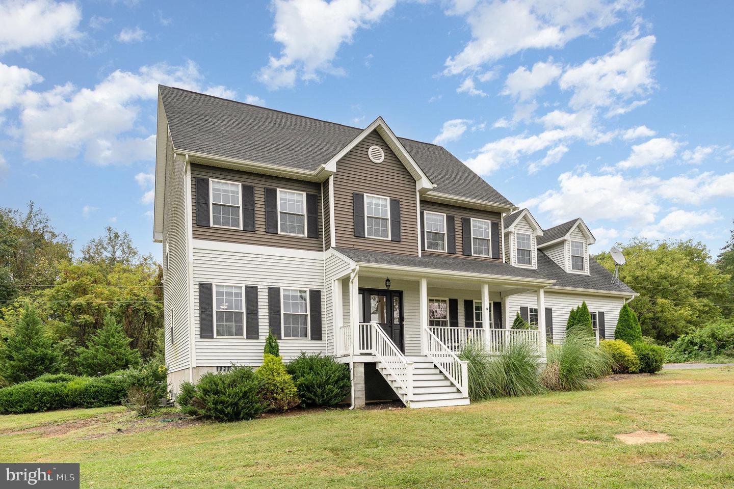 8158 SQUIRES LN, WARRENTON, Virginia 20187, 4 Bedrooms Bedrooms, ,2 BathroomsBathrooms,Residential,For sale,8158 SQUIRES LN,VAFQ2018298 MLS # VAFQ2018298