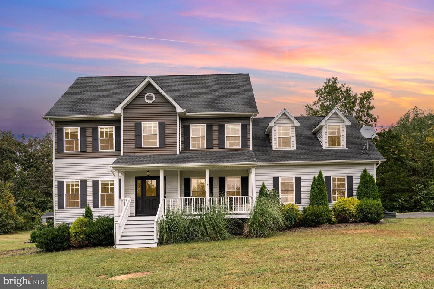 8158 SQUIRES LN, WARRENTON, Virginia 20187, 4 Bedrooms Bedrooms, ,2 BathroomsBathrooms,Residential,For sale,8158 SQUIRES LN,VAFQ2018298 MLS # VAFQ2018298