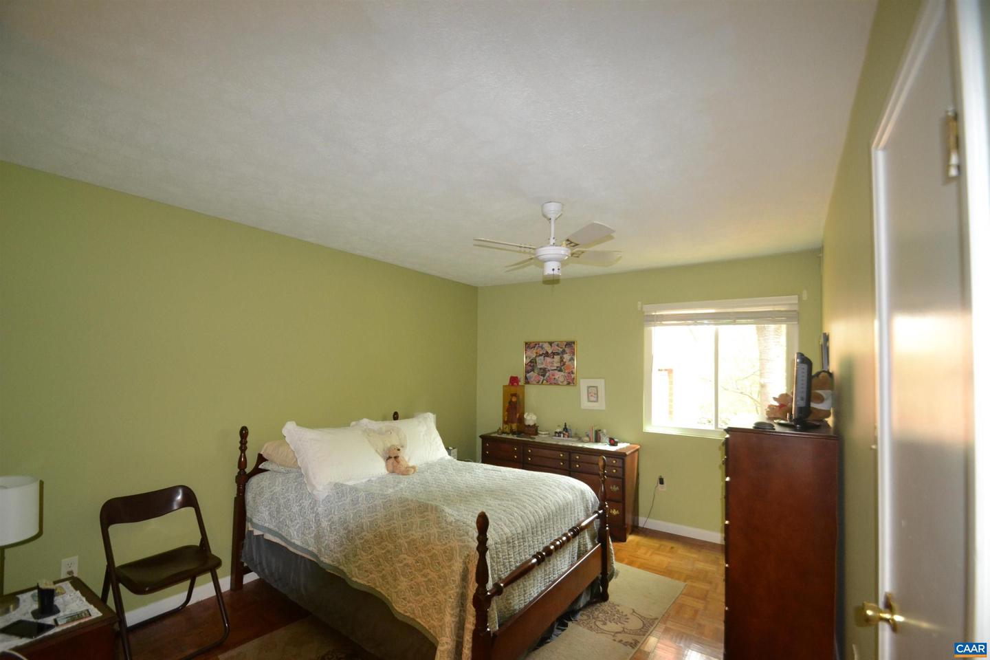 116 TURTLE CREEK RD #2, CHARLOTTESVILLE, Virginia 22901, 2 Bedrooms Bedrooms, ,2 BathroomsBathrooms,Residential,For sale,116 TURTLE CREEK RD #2,668996 MLS # 668996