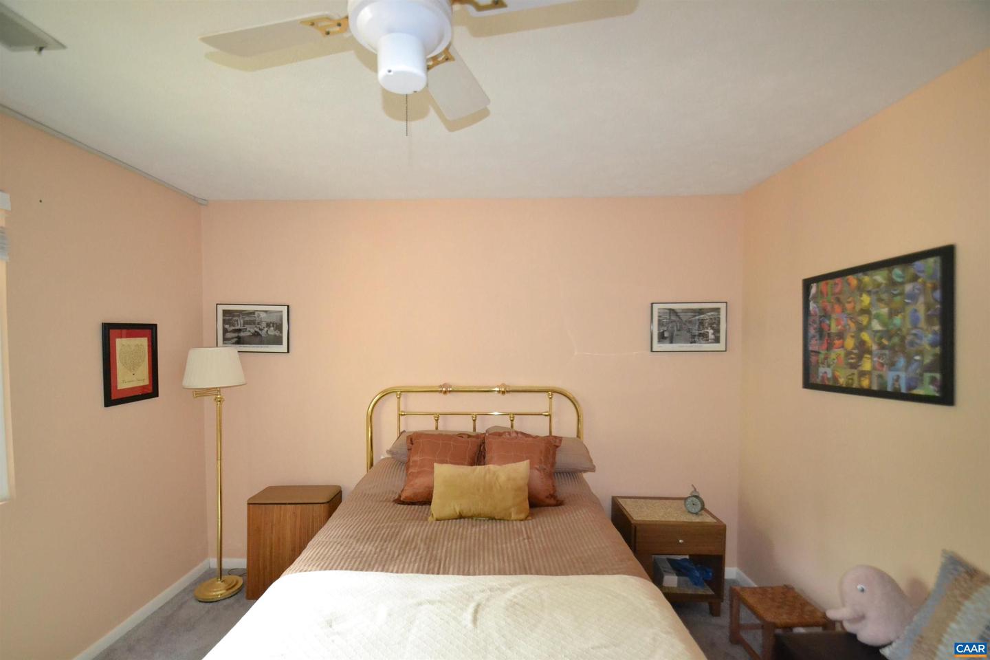 116 TURTLE CREEK RD #2, CHARLOTTESVILLE, Virginia 22901, 2 Bedrooms Bedrooms, ,2 BathroomsBathrooms,Residential,For sale,116 TURTLE CREEK RD #2,668996 MLS # 668996