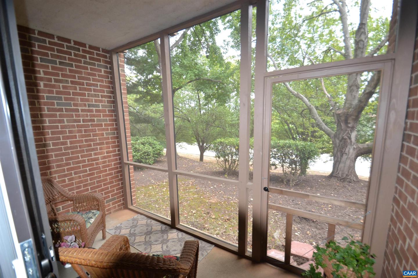 116 TURTLE CREEK RD #2, CHARLOTTESVILLE, Virginia 22901, 2 Bedrooms Bedrooms, ,2 BathroomsBathrooms,Residential,For sale,116 TURTLE CREEK RD #2,668996 MLS # 668996