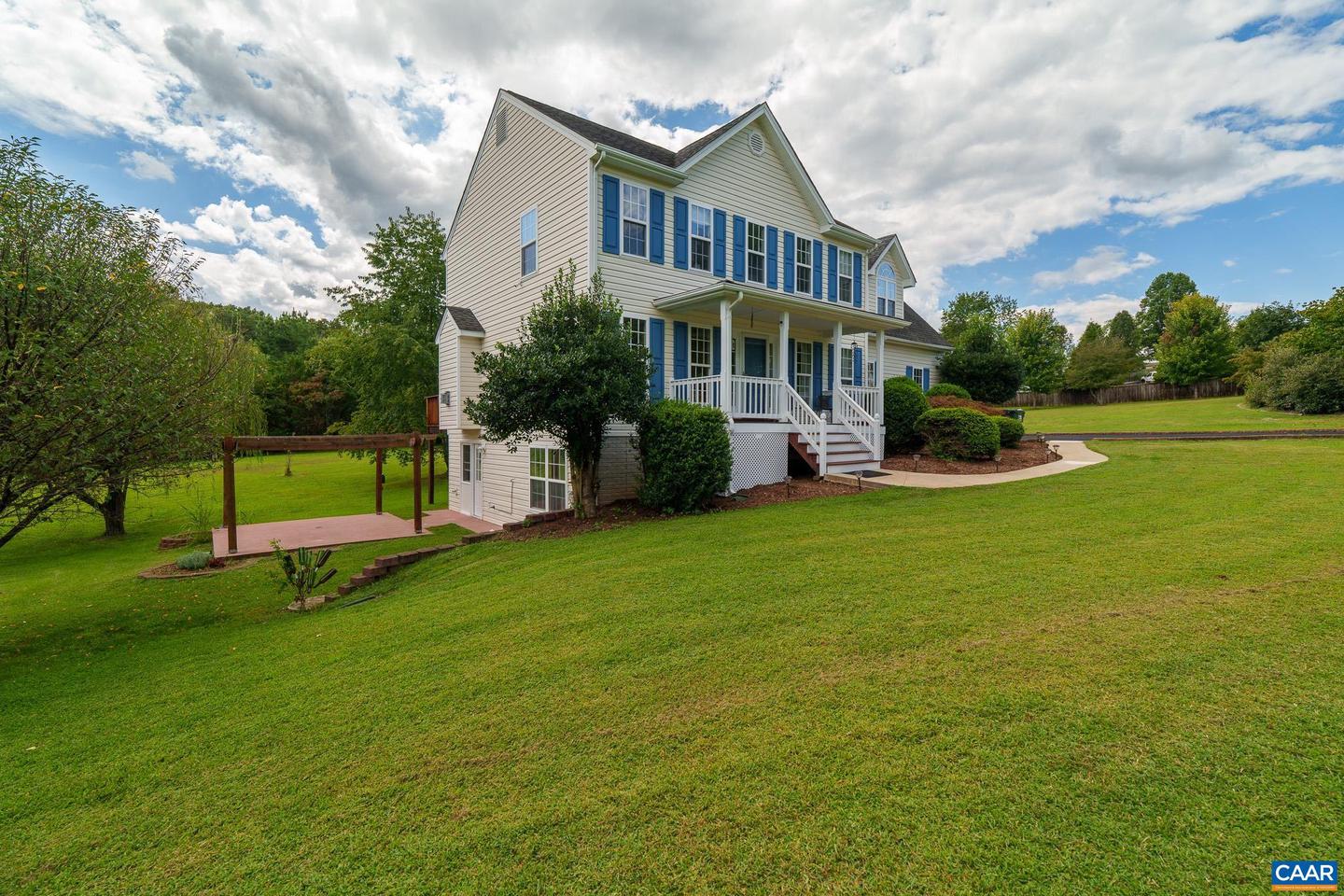 156 SOUTHRIDGE DR, RUCKERSVILLE, Virginia 22968, 4 Bedrooms Bedrooms, ,3 BathroomsBathrooms,Residential,For sale,156 SOUTHRIDGE DR,668999 MLS # 668999