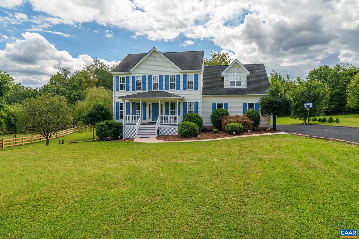 156 SOUTHRIDGE DR, RUCKERSVILLE, Virginia 22968, 4 Bedrooms Bedrooms, ,3 BathroomsBathrooms,Residential,For sale,156 SOUTHRIDGE DR,668999 MLS # 668999