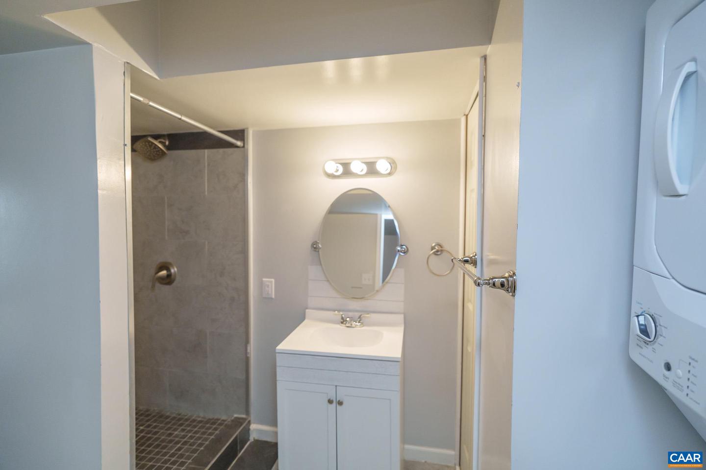 156 SOUTHRIDGE DR, RUCKERSVILLE, Virginia 22968, 4 Bedrooms Bedrooms, ,3 BathroomsBathrooms,Residential,For sale,156 SOUTHRIDGE DR,668999 MLS # 668999