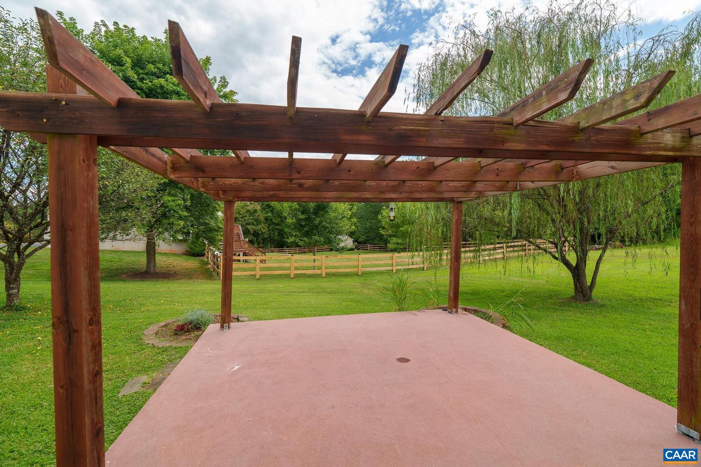 156 SOUTHRIDGE DR, RUCKERSVILLE, Virginia 22968, 4 Bedrooms Bedrooms, ,3 BathroomsBathrooms,Residential,For sale,156 SOUTHRIDGE DR,668999 MLS # 668999