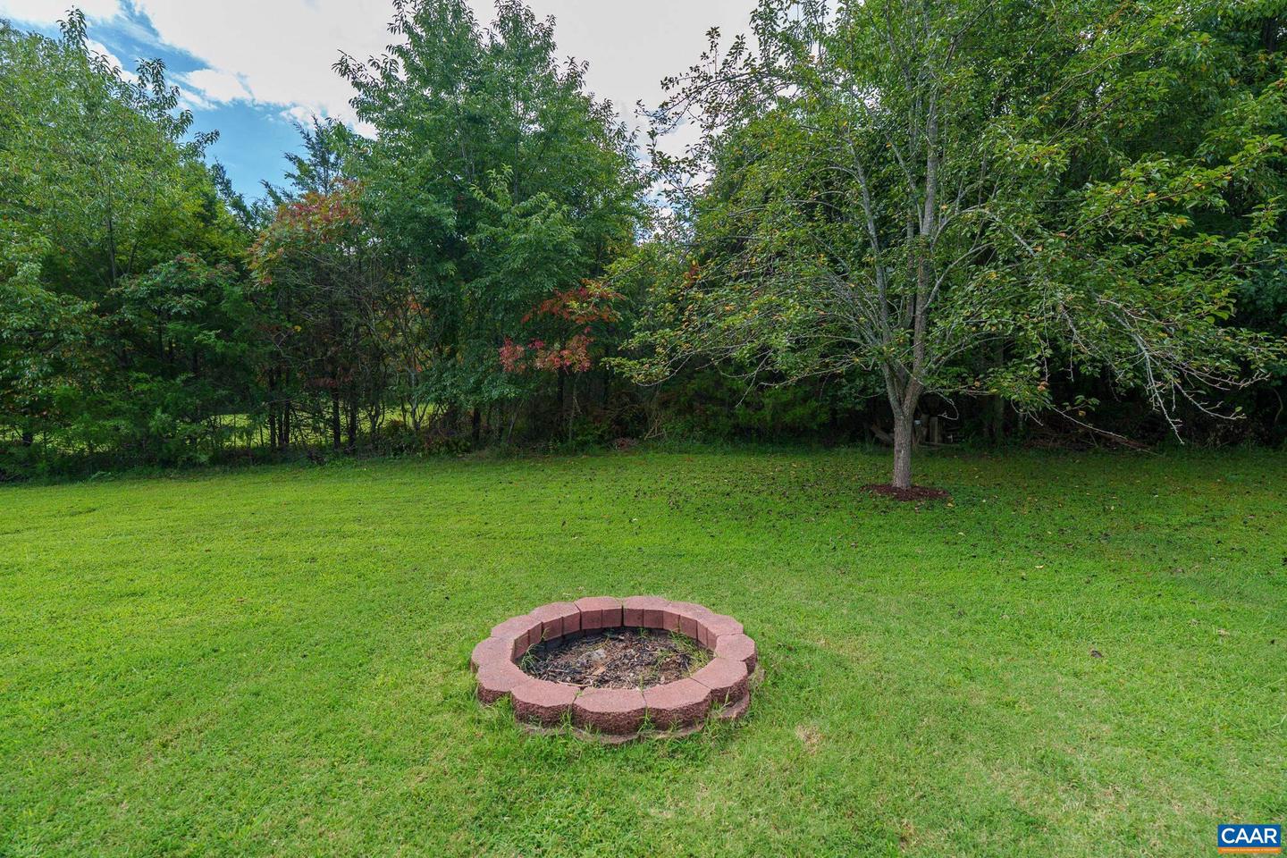 156 SOUTHRIDGE DR, RUCKERSVILLE, Virginia 22968, 4 Bedrooms Bedrooms, ,3 BathroomsBathrooms,Residential,For sale,156 SOUTHRIDGE DR,668999 MLS # 668999