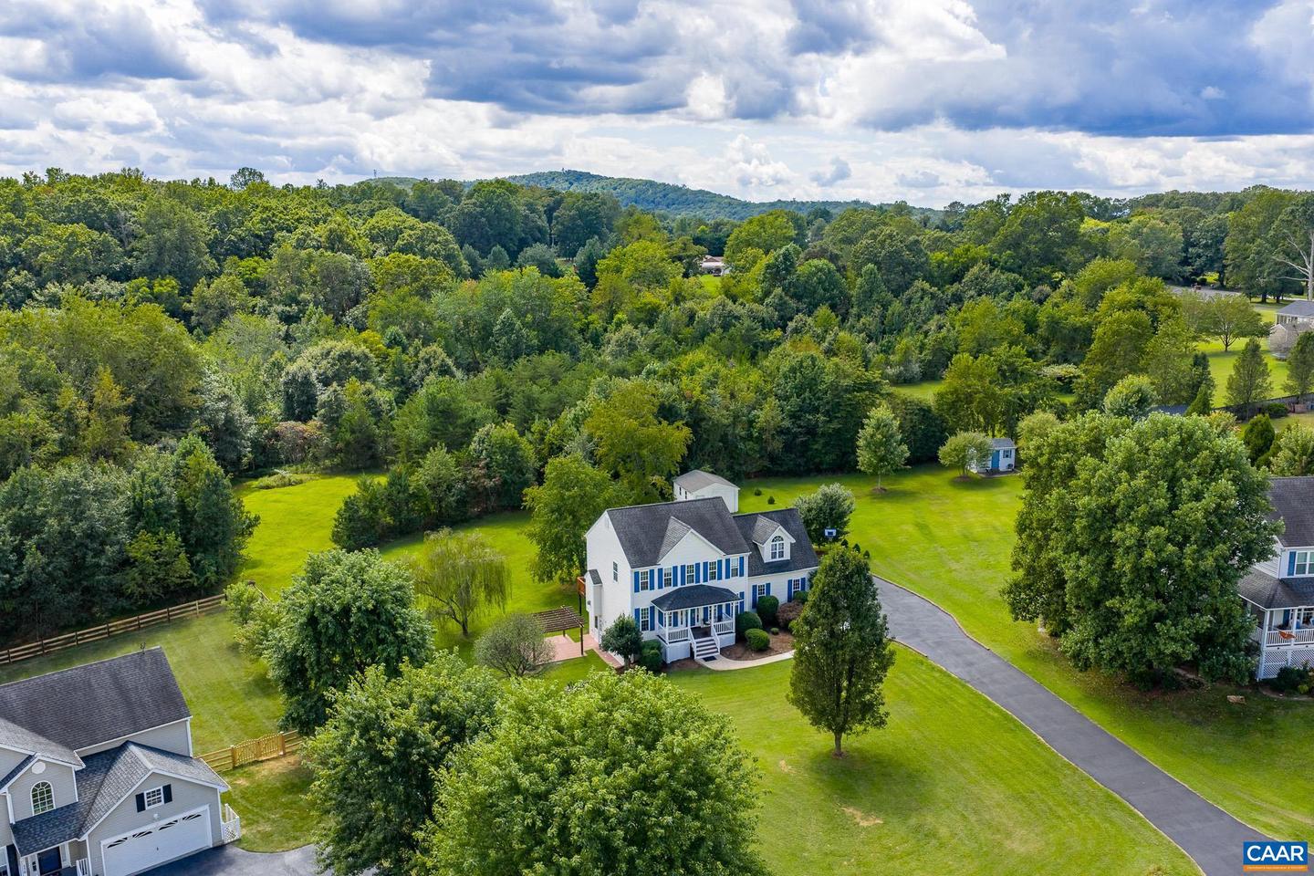 156 SOUTHRIDGE DR, RUCKERSVILLE, Virginia 22968, 4 Bedrooms Bedrooms, ,3 BathroomsBathrooms,Residential,For sale,156 SOUTHRIDGE DR,668999 MLS # 668999