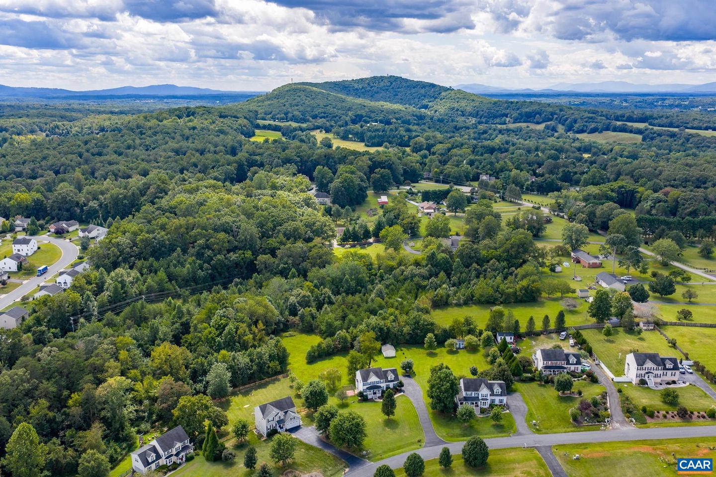 156 SOUTHRIDGE DR, RUCKERSVILLE, Virginia 22968, 4 Bedrooms Bedrooms, ,3 BathroomsBathrooms,Residential,For sale,156 SOUTHRIDGE DR,668999 MLS # 668999