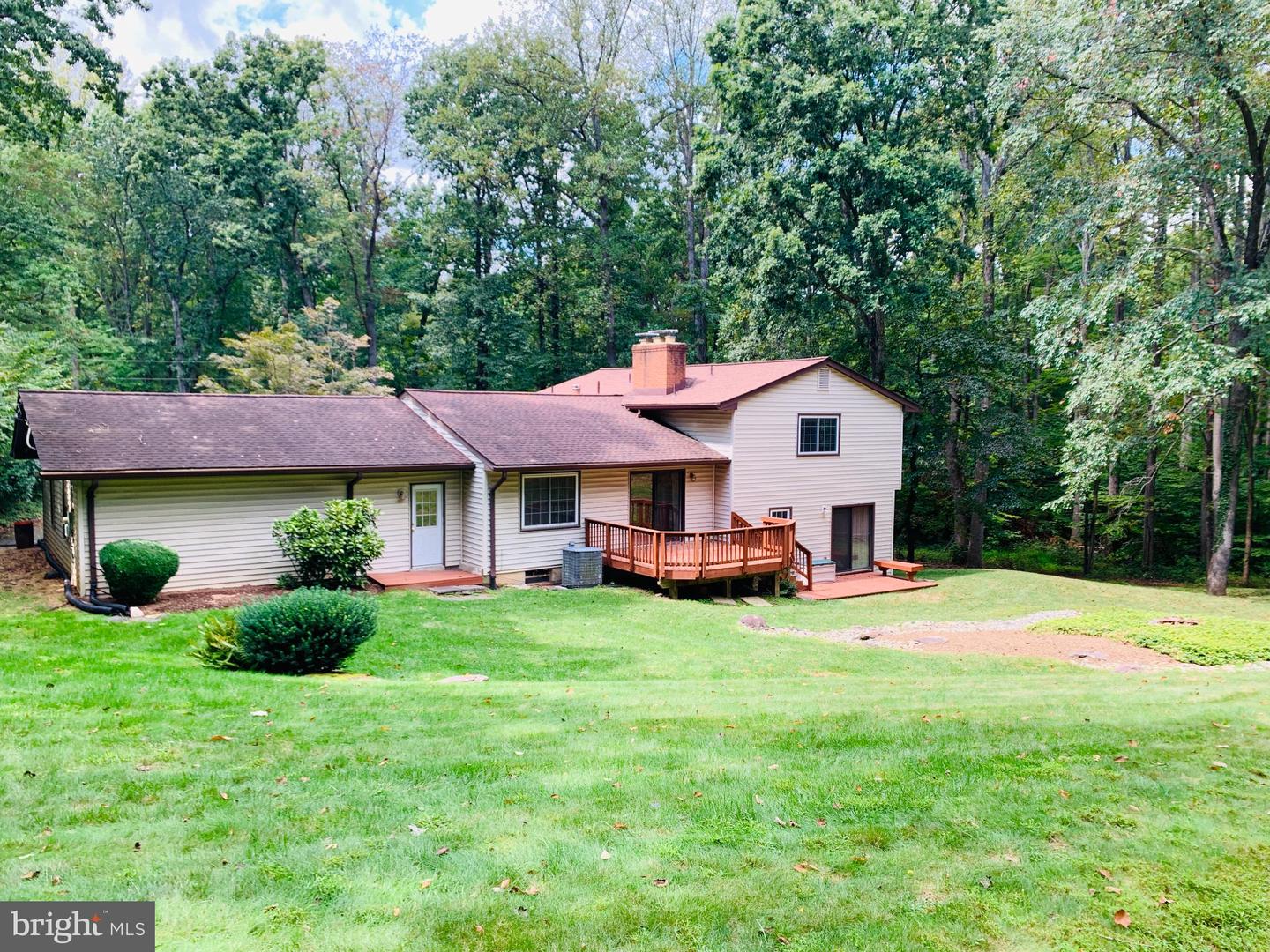 10203 BENT TREE LN, MANASSAS, Virginia 20111, 3 Bedrooms Bedrooms, 7 Rooms Rooms,3 BathroomsBathrooms,Residential,For sale,10203 BENT TREE LN,VAPW2104064 MLS # VAPW2104064