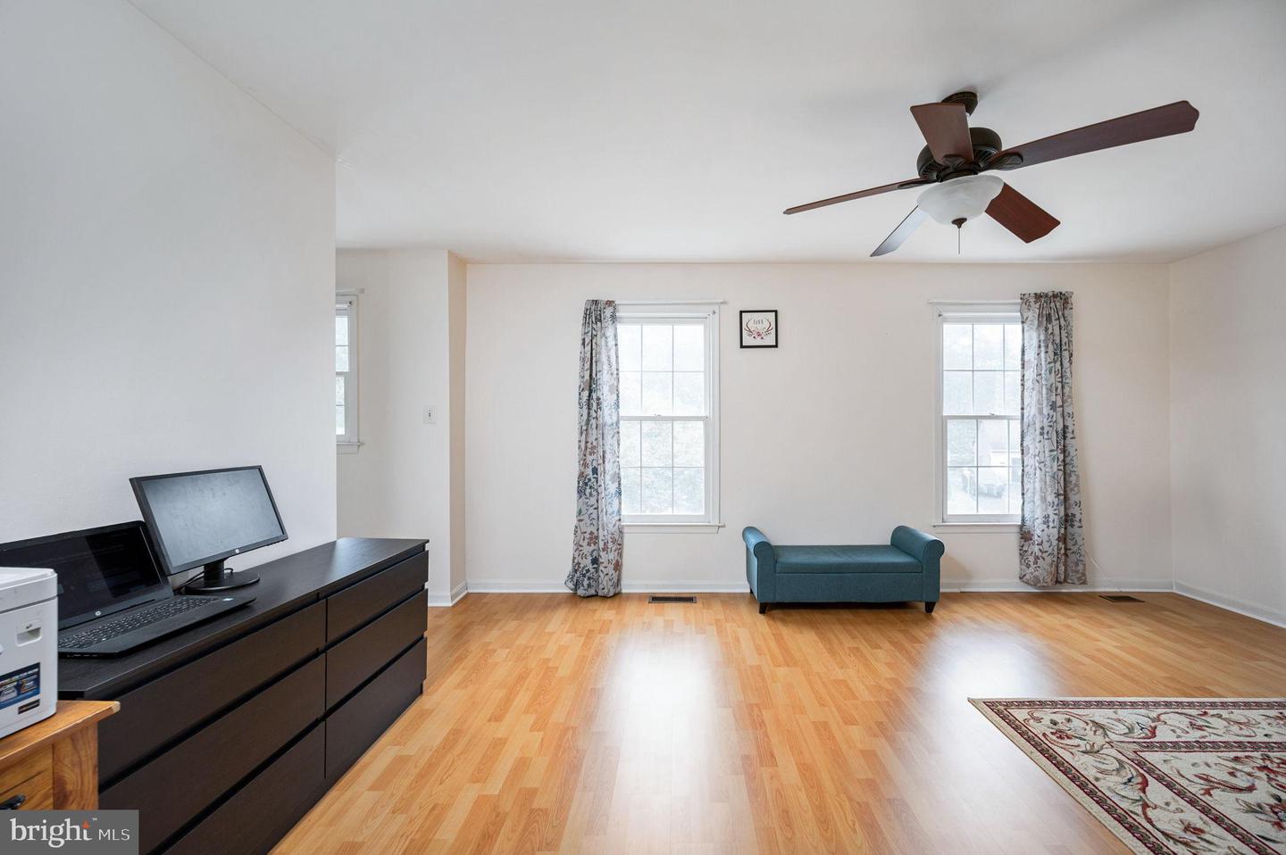 4078 WESTWIND DR, WOODBRIDGE, Virginia 22193, 4 Bedrooms Bedrooms, 11 Rooms Rooms,2 BathroomsBathrooms,Residential,For sale,4078 WESTWIND DR,VAPW2104052 MLS # VAPW2104052