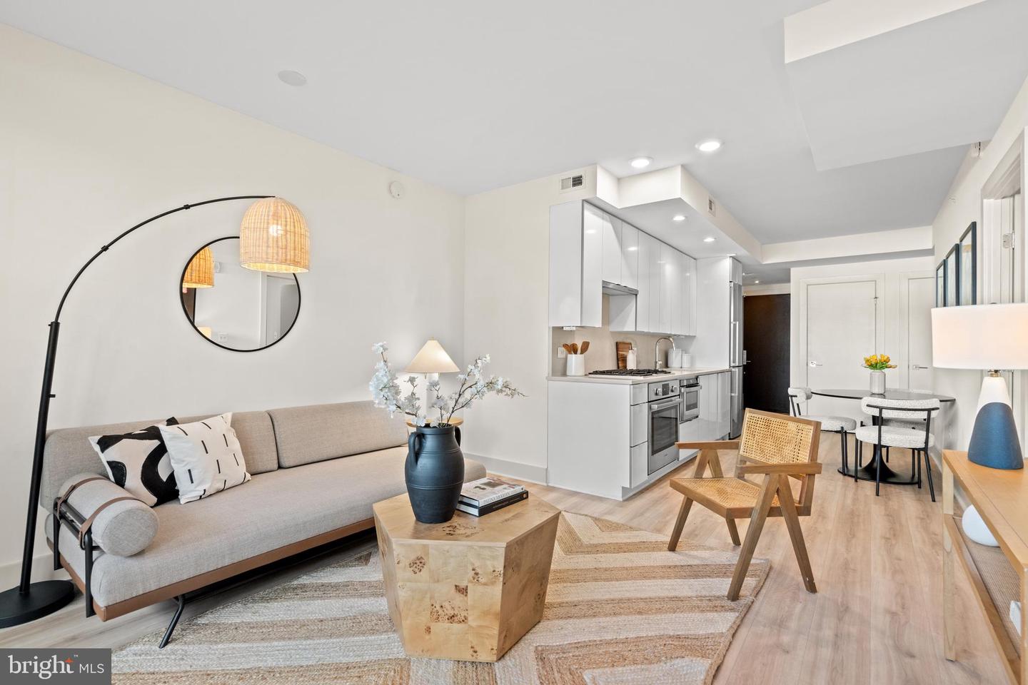 1311 13TH ST NW #105, WASHINGTON, District Of Columbia 20005, 2 Bedrooms Bedrooms, ,2 BathroomsBathrooms,Residential,For sale,1311 13TH ST NW #105,DCDC2222500 MLS # DCDC2222500