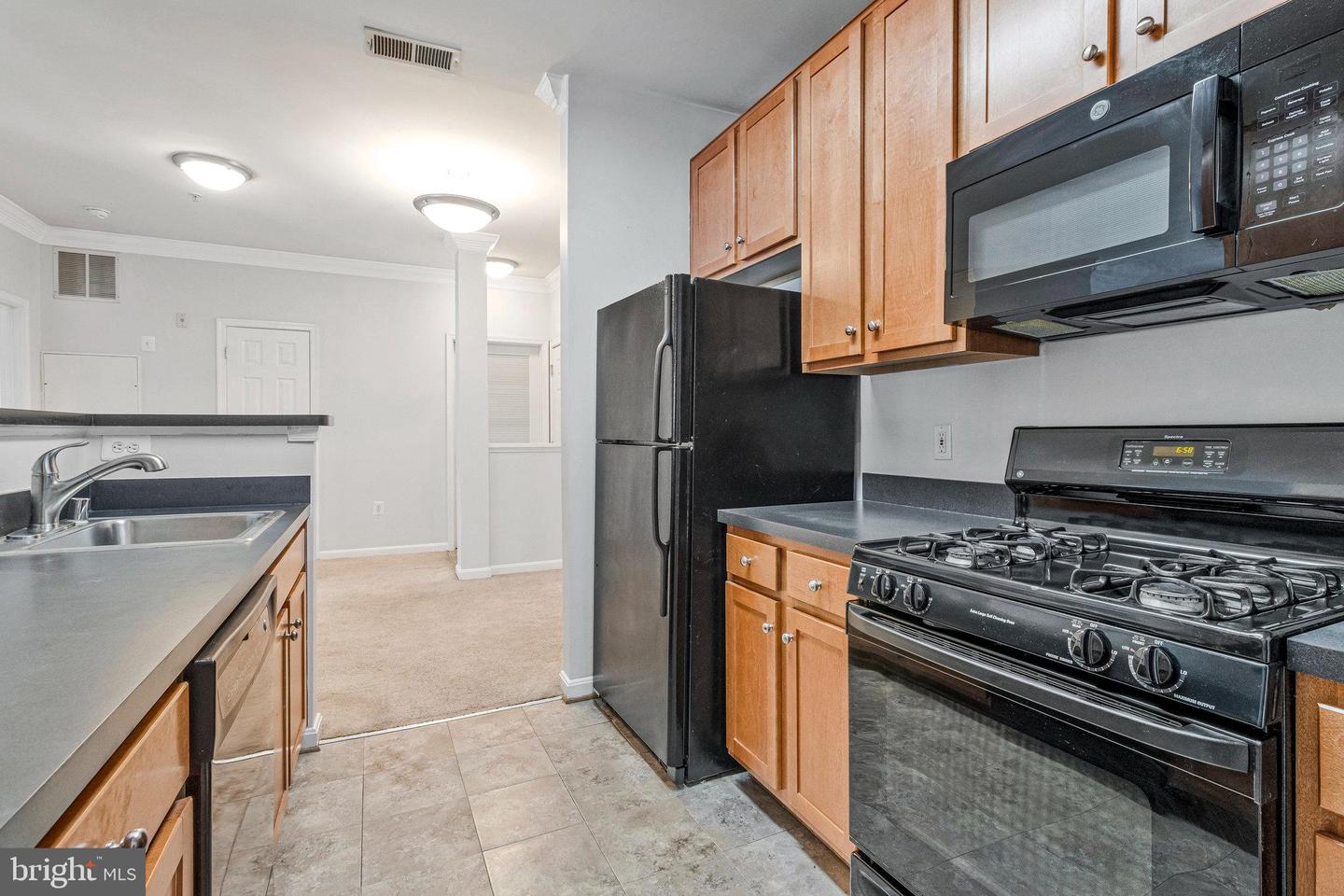 4862 EISENHOWER AVE #272, ALEXANDRIA, Virginia 22304, 1 Bedroom Bedrooms, ,1 BathroomBathrooms,Residential,For sale,4862 EISENHOWER AVE #272,VAAX2049682 MLS # VAAX2049682 4862 EISENHOWER AVE #272, ALEXANDRIA, Virginia 22304, 1 Bedroom Bedrooms, ,1 BathroomBathrooms,Residential,For sale,4862 EISENHOWER AVE #272,VAAX2049682 MLS # VAAX2049682