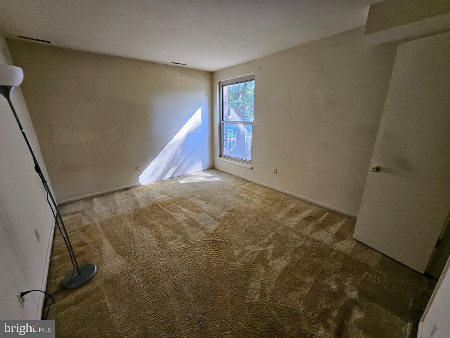 8300 TOBIN RD #23, ANNANDALE, Virginia 22003, 3 Bedrooms Bedrooms, ,2 BathroomsBathrooms,Residential,For sale,8300 TOBIN RD #23,VAFX2267370 MLS # VAFX2267370 8300 TOBIN RD #23, ANNANDALE, Virginia 22003, 3 Bedrooms Bedrooms, ,2 BathroomsBathrooms,Residential,For sale,8300 TOBIN RD #23,VAFX2267370 MLS # VAFX2267370