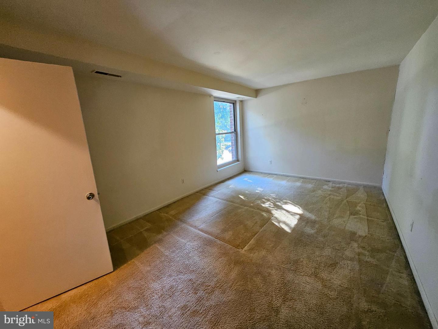 8300 TOBIN RD #23, ANNANDALE, Virginia 22003, 3 Bedrooms Bedrooms, ,2 BathroomsBathrooms,Residential,For sale,8300 TOBIN RD #23,VAFX2267370 MLS # VAFX2267370 8300 TOBIN RD #23, ANNANDALE, Virginia 22003, 3 Bedrooms Bedrooms, ,2 BathroomsBathrooms,Residential,For sale,8300 TOBIN RD #23,VAFX2267370 MLS # VAFX2267370