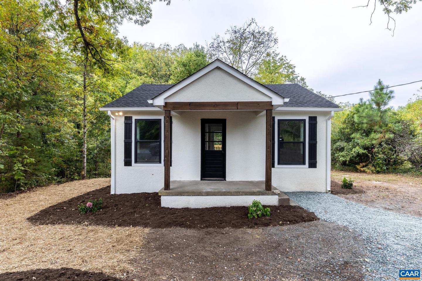 2157 THOMAS JEFFERSON PKWY, CHARLOTTESVILLE, Virginia 22902, 2 Bedrooms Bedrooms, ,1 BathroomBathrooms,Residential,For sale,2157 THOMAS JEFFERSON PKWY,669020 MLS # 669020