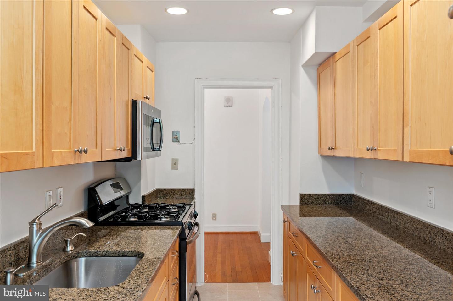 3601 CONNECTICUT AVE NW #122, WASHINGTON, District Of Columbia 20008, 2 Bedrooms Bedrooms, ,1 BathroomBathrooms,Residential,For sale,3601 CONNECTICUT AVE NW #122,DCDC2222552 MLS # DCDC2222552 3601 CONNECTICUT AVE NW #122, WASHINGTON, District Of Columbia 20008, 2 Bedrooms Bedrooms, ,1 BathroomBathrooms,Residential,For sale,3601 CONNECTICUT AVE NW #122,DCDC2222552 MLS # DCDC2222552