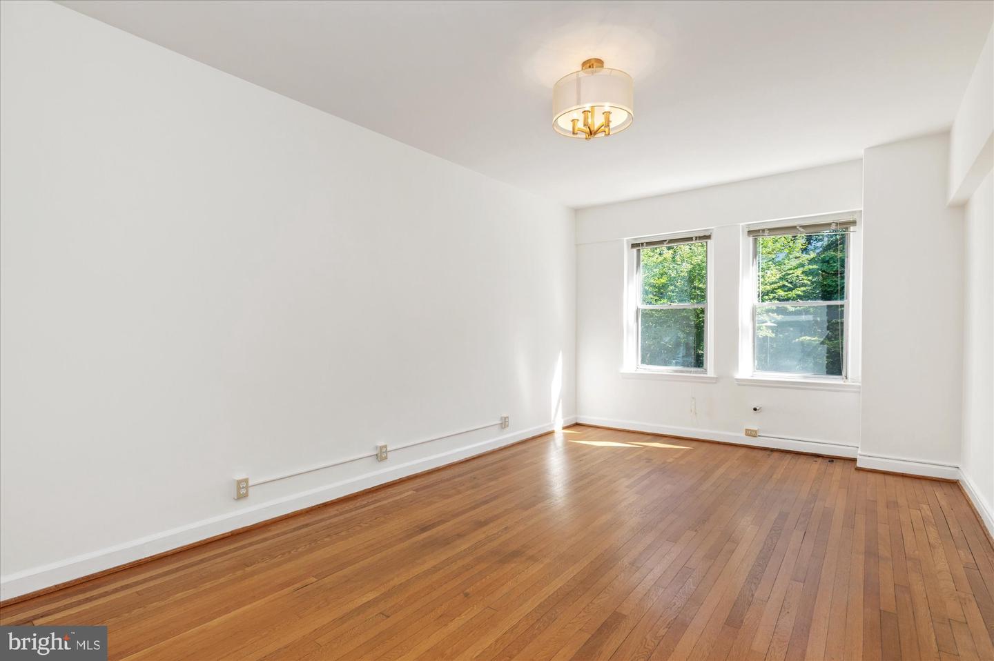 3601 CONNECTICUT AVE NW #122, WASHINGTON, District Of Columbia 20008, 2 Bedrooms Bedrooms, ,1 BathroomBathrooms,Residential,For sale,3601 CONNECTICUT AVE NW #122,DCDC2222552 MLS # DCDC2222552 3601 CONNECTICUT AVE NW #122, WASHINGTON, District Of Columbia 20008, 2 Bedrooms Bedrooms, ,1 BathroomBathrooms,Residential,For sale,3601 CONNECTICUT AVE NW #122,DCDC2222552 MLS # DCDC2222552