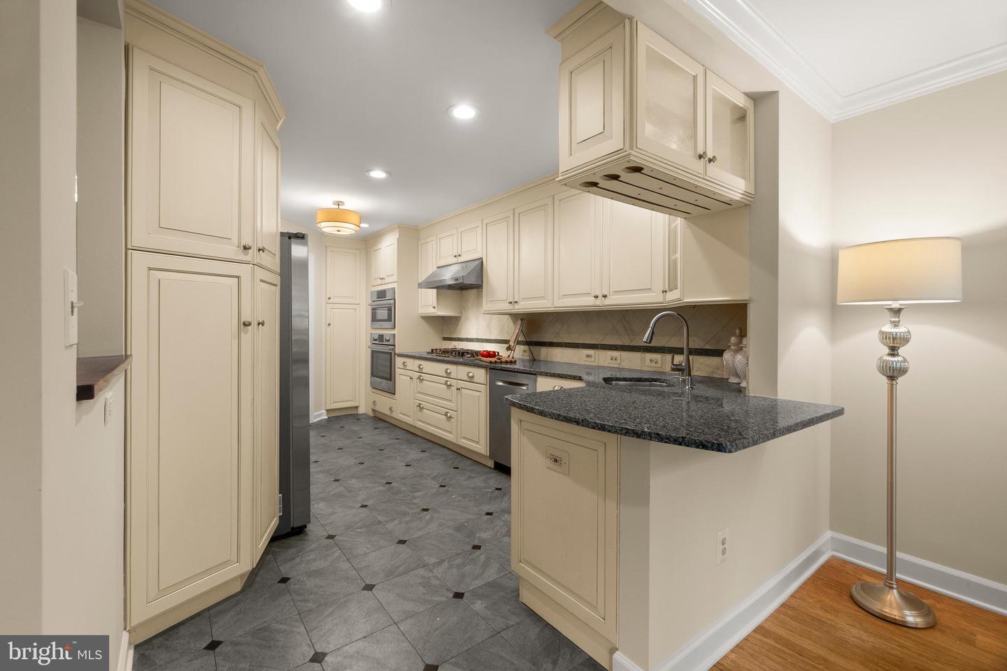 6358 BRAMPTON CT, ALEXANDRIA, Virginia 22304, 3 Bedrooms Bedrooms, ,3 BathroomsBathrooms,Residential,For sale,6358 BRAMPTON CT,VAFX2267456 MLS # VAFX2267456