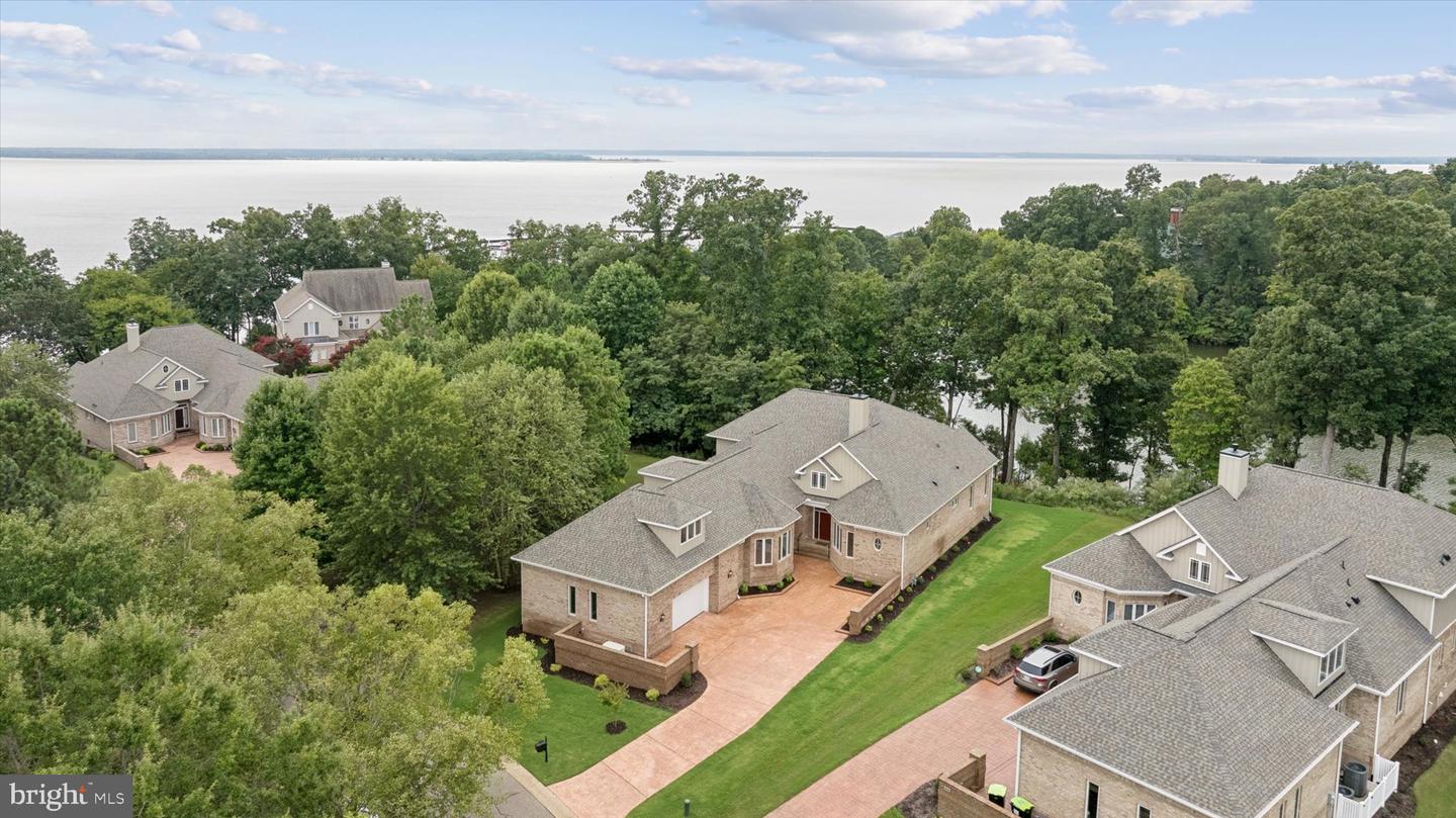 424 RIVERS EDGE, WILLIAMSBURG, Virginia 23185, 4 Bedrooms Bedrooms, ,4 BathroomsBathrooms,Residential,For sale,424 RIVERS EDGE,VAJC2000522 MLS # VAJC2000522