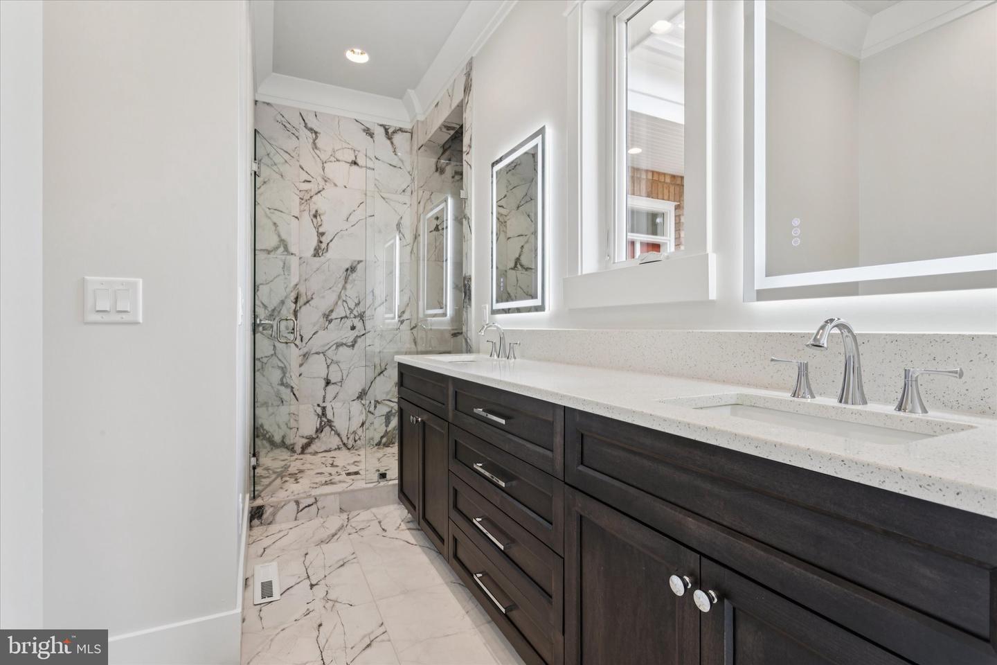 424 RIVERS EDGE, WILLIAMSBURG, Virginia 23185, 4 Bedrooms Bedrooms, ,4 BathroomsBathrooms,Residential,For sale,424 RIVERS EDGE,VAJC2000522 MLS # VAJC2000522