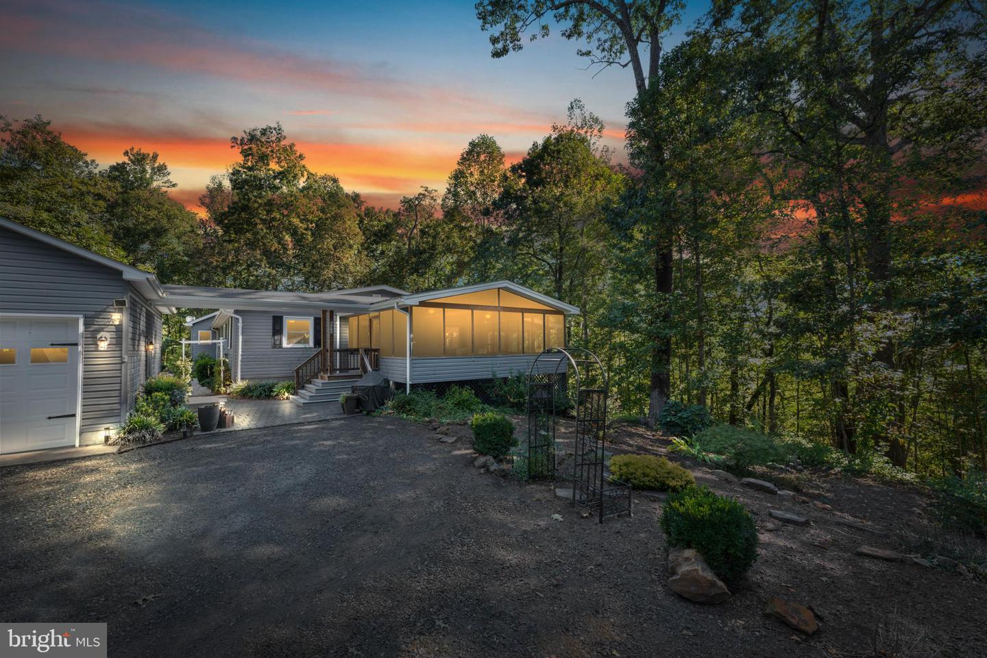 8572 MONUMENTAL MILLS RD, RIXEYVILLE, Virginia 22737, 3 Bedrooms Bedrooms, 10 Rooms Rooms,2 BathroomsBathrooms,Residential,For sale,8572 MONUMENTAL MILLS RD,VACU2011572 MLS # VACU2011572