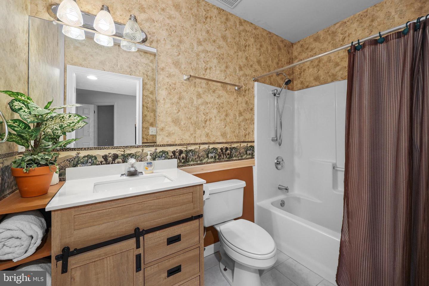 12587 LAKE COVENTRY DR, BEALETON, Virginia 22712, 5 Bedrooms Bedrooms, ,4 BathroomsBathrooms,Residential,For sale,12587 LAKE COVENTRY DR,VAFQ2017606 MLS # VAFQ2017606 12587 LAKE COVENTRY DR, BEALETON, Virginia 22712, 5 Bedrooms Bedrooms, ,4 BathroomsBathrooms,Residential,For sale,12587 LAKE COVENTRY DR,VAFQ2017606 MLS # VAFQ2017606