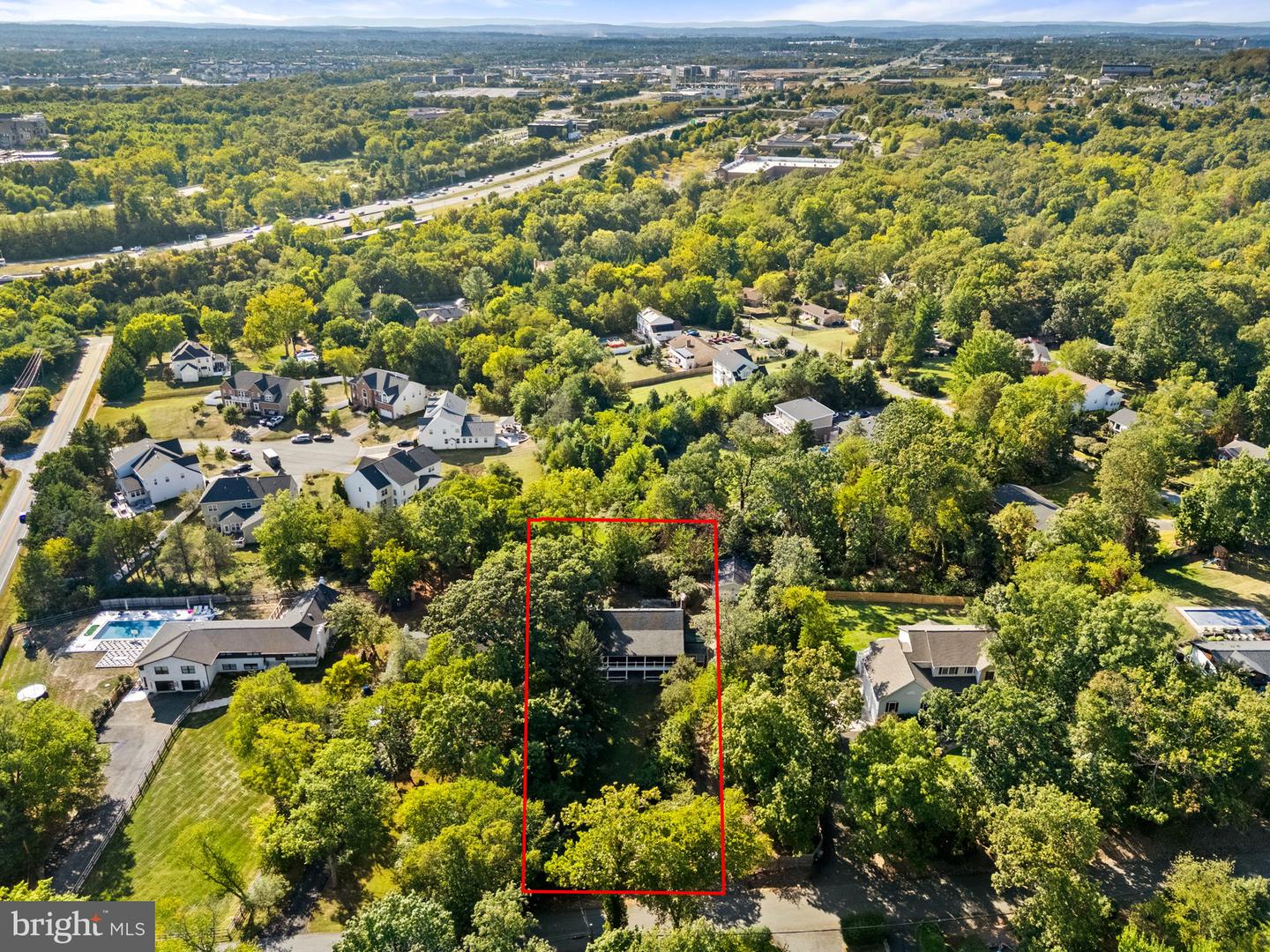 45545 LAKESIDE DR, STERLING, Virginia 20165, 6 Bedrooms Bedrooms, ,5 BathroomsBathrooms,Residential,For sale,45545 LAKESIDE DR,VALO2104426 MLS # VALO2104426