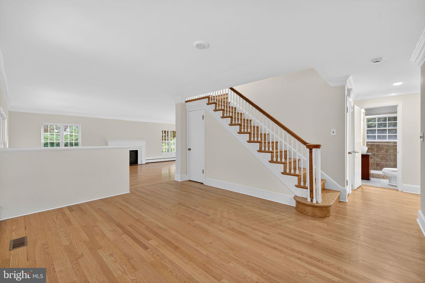 45545 LAKESIDE DR, STERLING, Virginia 20165, 6 Bedrooms Bedrooms, ,5 BathroomsBathrooms,Residential,For sale,45545 LAKESIDE DR,VALO2104426 MLS # VALO2104426