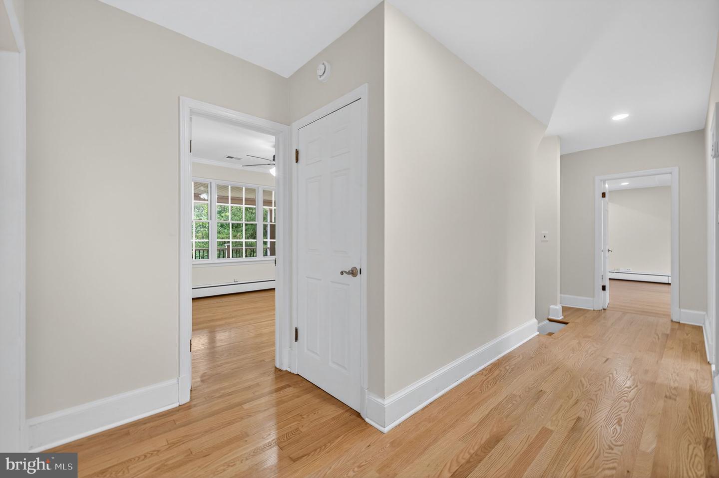 45545 LAKESIDE DR, STERLING, Virginia 20165, 6 Bedrooms Bedrooms, ,5 BathroomsBathrooms,Residential,For sale,45545 LAKESIDE DR,VALO2104426 MLS # VALO2104426