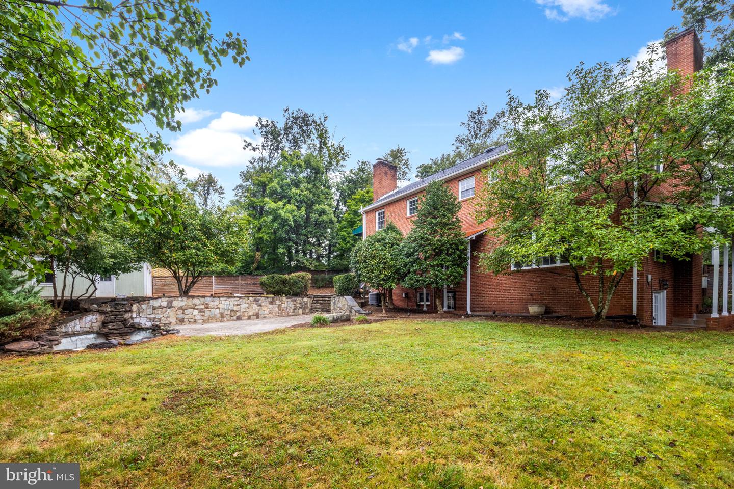 45545 LAKESIDE DR, STERLING, Virginia 20165, 6 Bedrooms Bedrooms, ,5 BathroomsBathrooms,Residential,For sale,45545 LAKESIDE DR,VALO2104426 MLS # VALO2104426